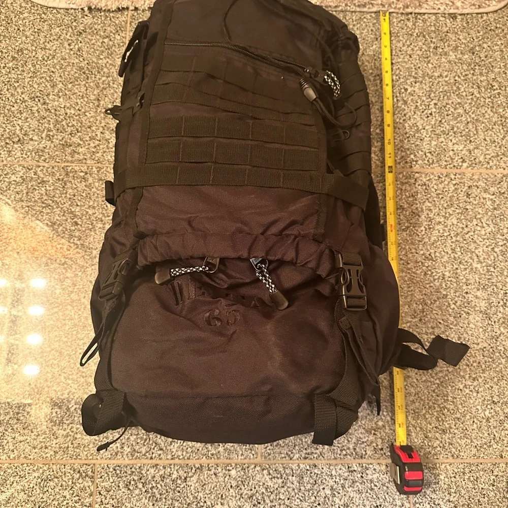 Large back pack - Picture 2 of 4